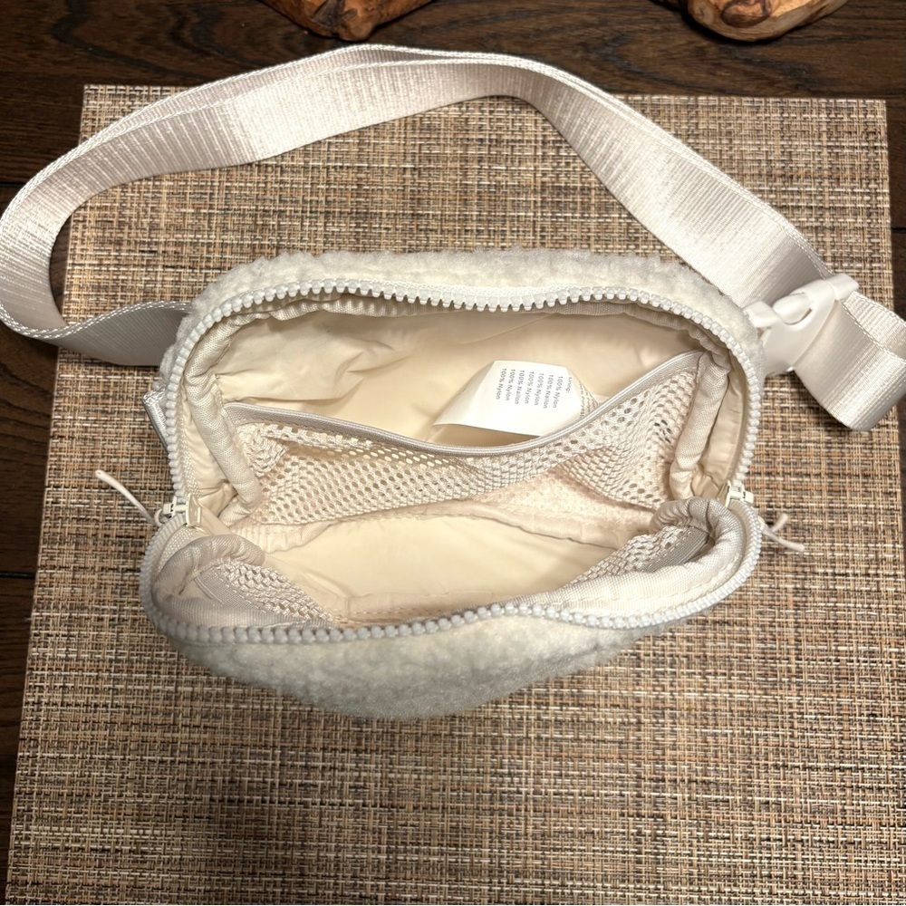 Fabletics Off-White Sherpa Belt The Belt Bag Teddy Crossbody Bag - Picture 9 of 10